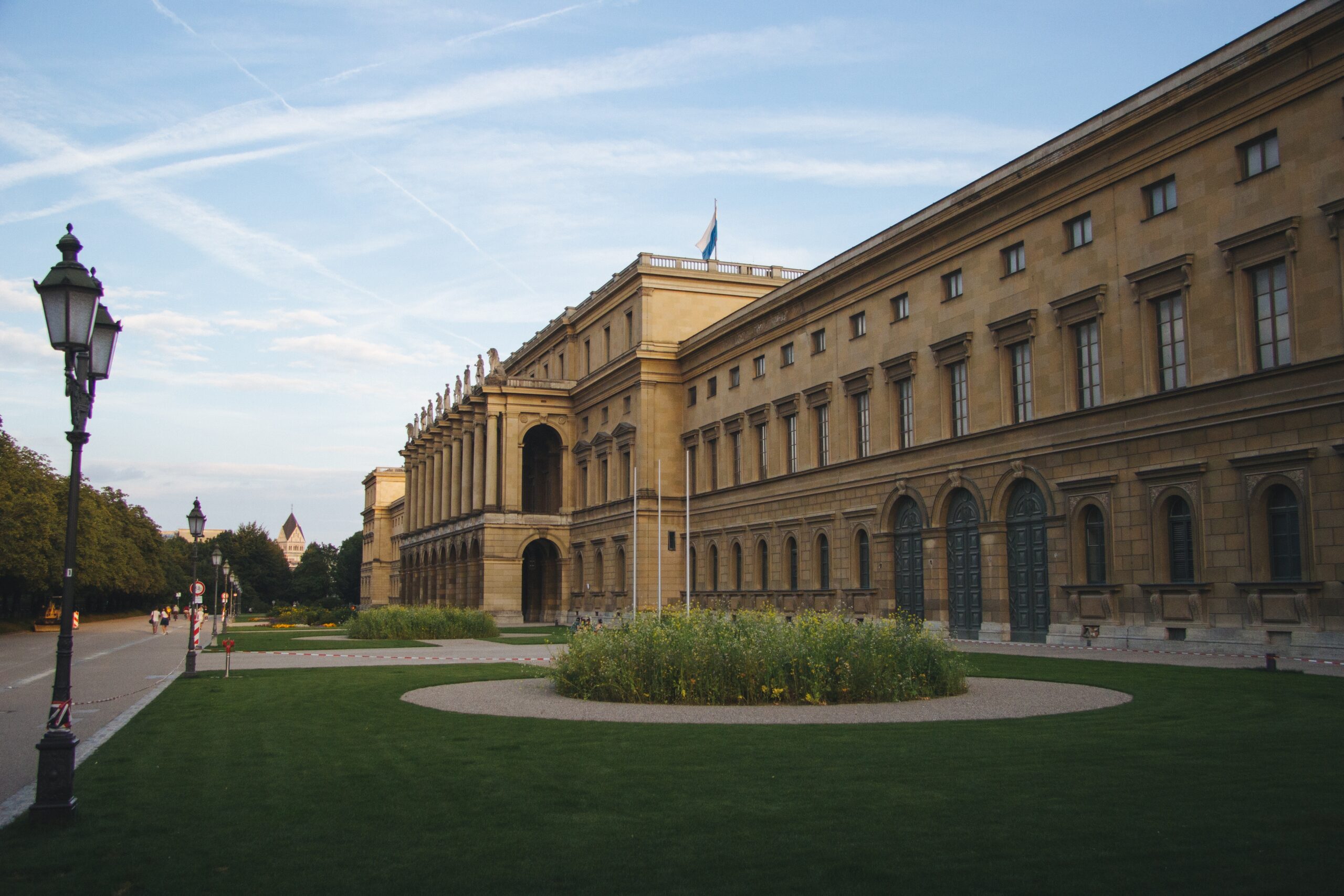 Universities, Liberal Arts Colleges, and Community Colleges – Decoded (Finally!) Edvizor